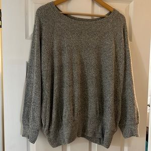 Gray torrid ribbed long sleeve top. Size 2